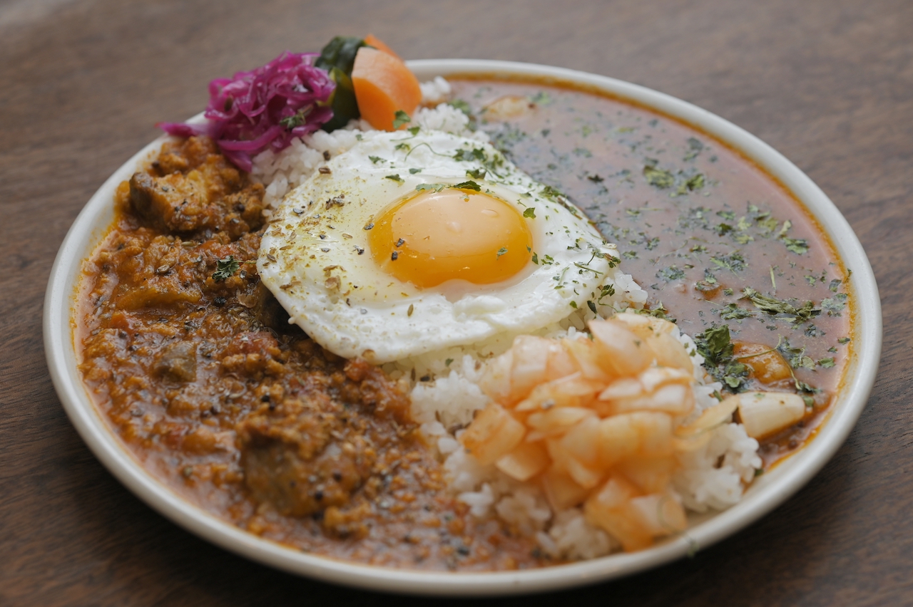La Curry's two-curry combination plate in Kyoto