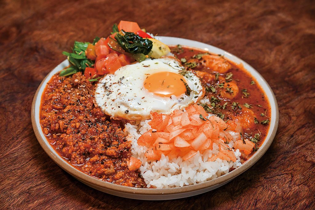 Beef tendon keema and shrimp bisque curry at La Curry